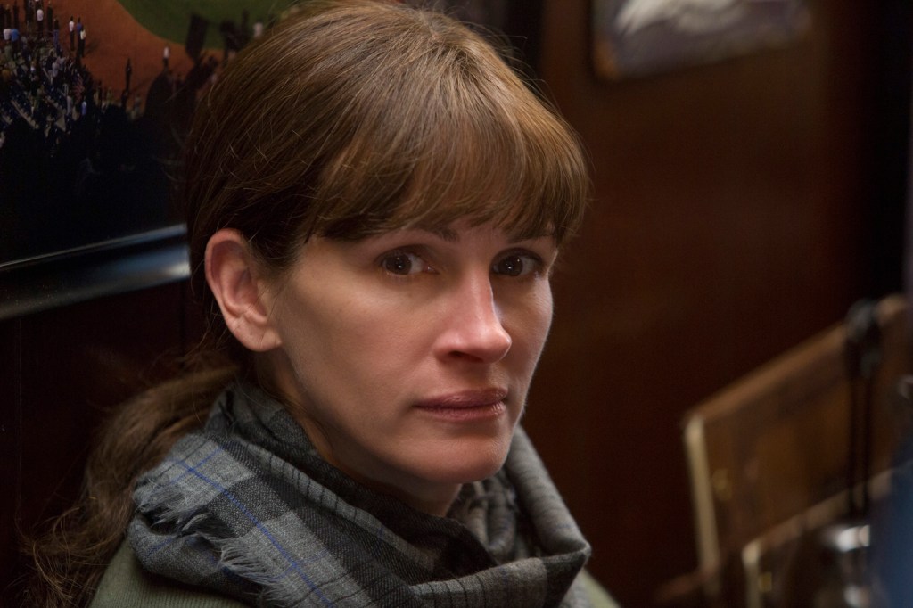 Julia Roberts, torn between revenge and justice in ‘Secret in Their&nbsp;Eyes’