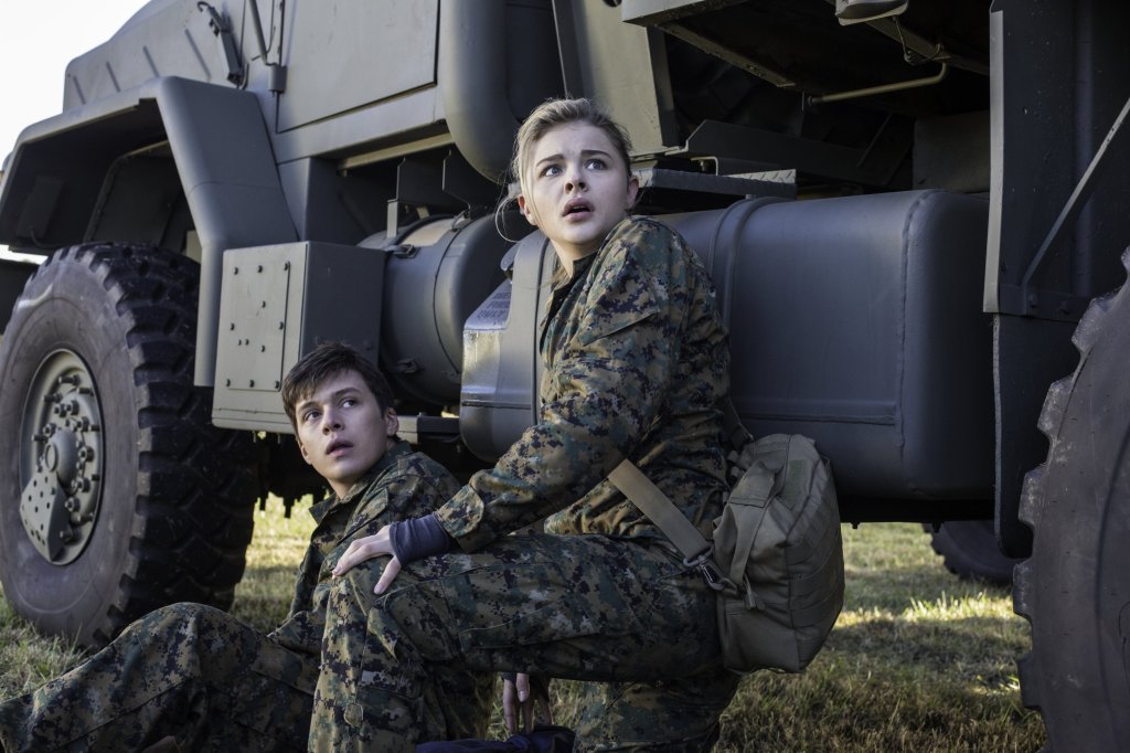 ‘Jurassic World’ teen actor Nick Robinson stars with Chloe Grace Moretz in ‘The 5th&nbsp;Wave’