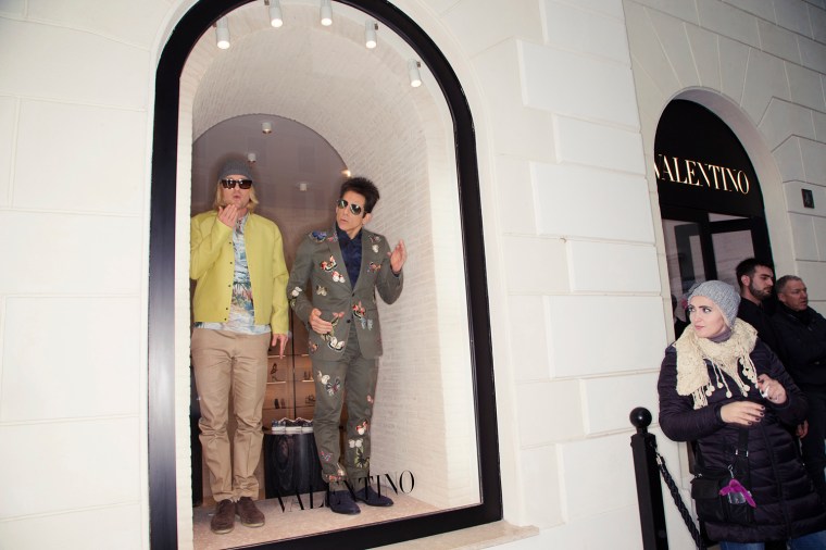 Derek Zoolander and Hansel stun the fashion world with their live appearance in the display windows at Valentino Rome.
