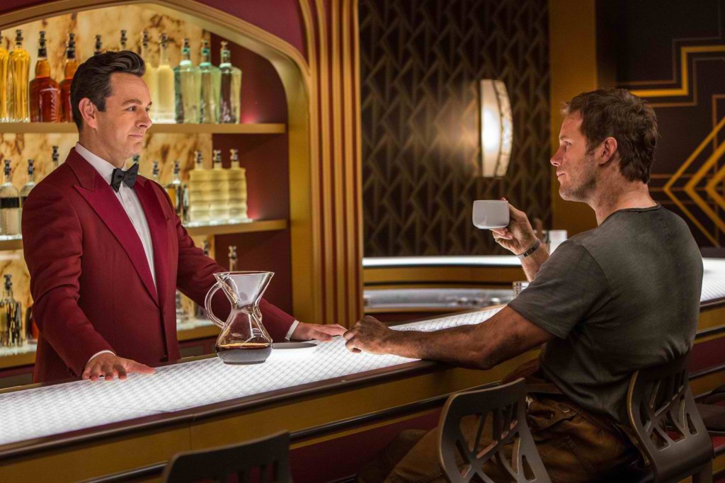 Michael Sheen plays android bartender in ‘Passengers’