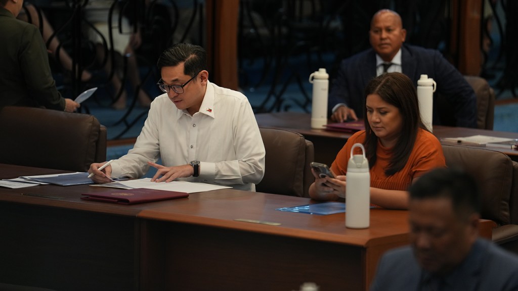 Bam Aquino sets education crisis as national agenda; senators commit to support&nbsp;reforms