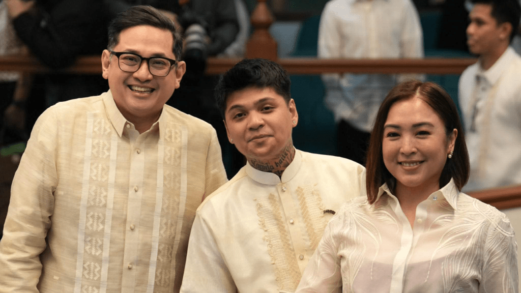 Rapper Pio Balbuena backs Bam Aquino’s education advocacy, donates laptops to Marikina&nbsp;School